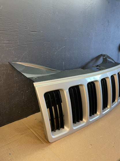 2008 2009 2010 Jeep Grand Cherokee Front Upper Grill Grille ac5354 DG1
