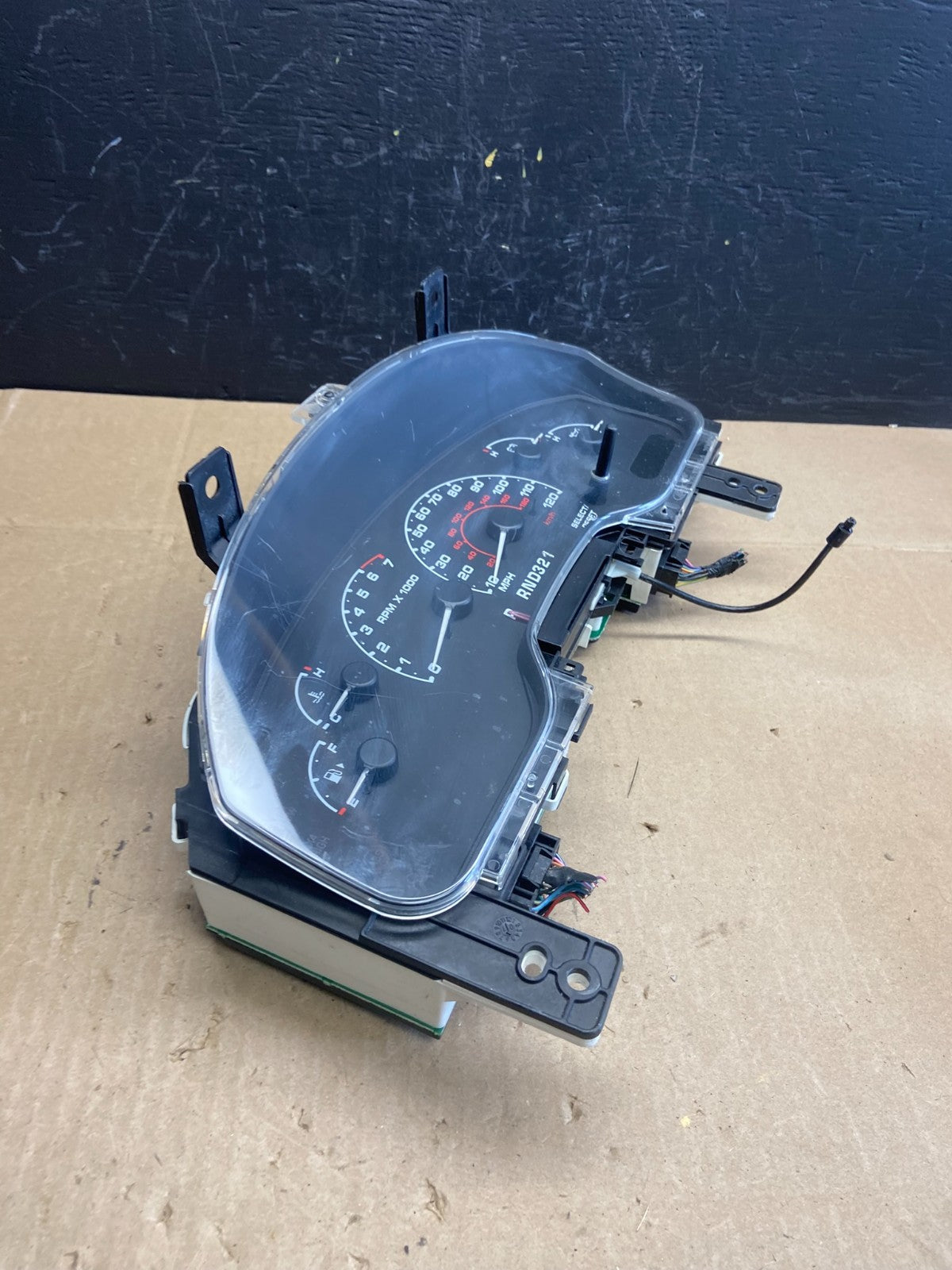 2001 to 2003 Ford Explorer Speedometer Cluster Gauge Oem AB9391 DG3