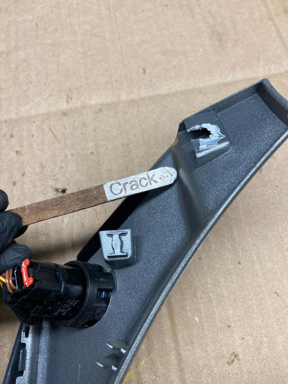 2013-2016 Ford Escape  Center Dash Radio Gear Shifter Panel Bezel Trim ab1752 DG2