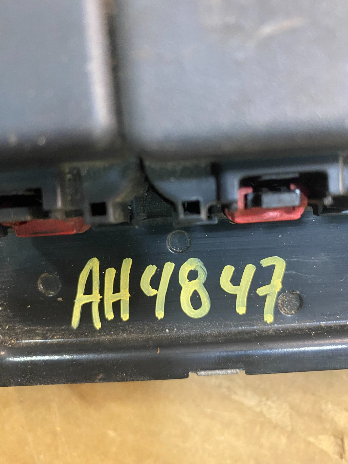 2005 Dodge Durango 4.7 Engine Contol Module Computer ECM ECU AH4847 DW3