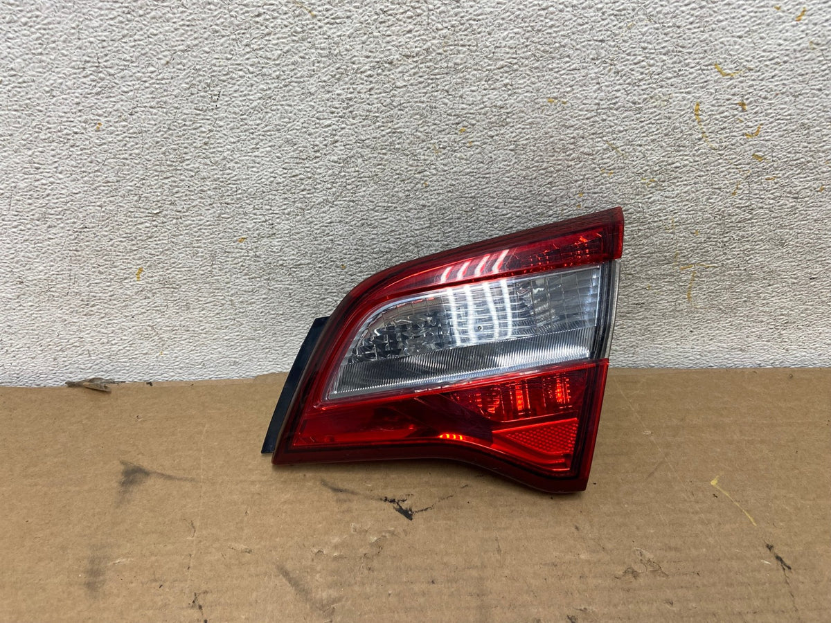 2015 - 2017 Subaru Legacy Right Passenger RH Side Tail Light Inner AH4340 LK0