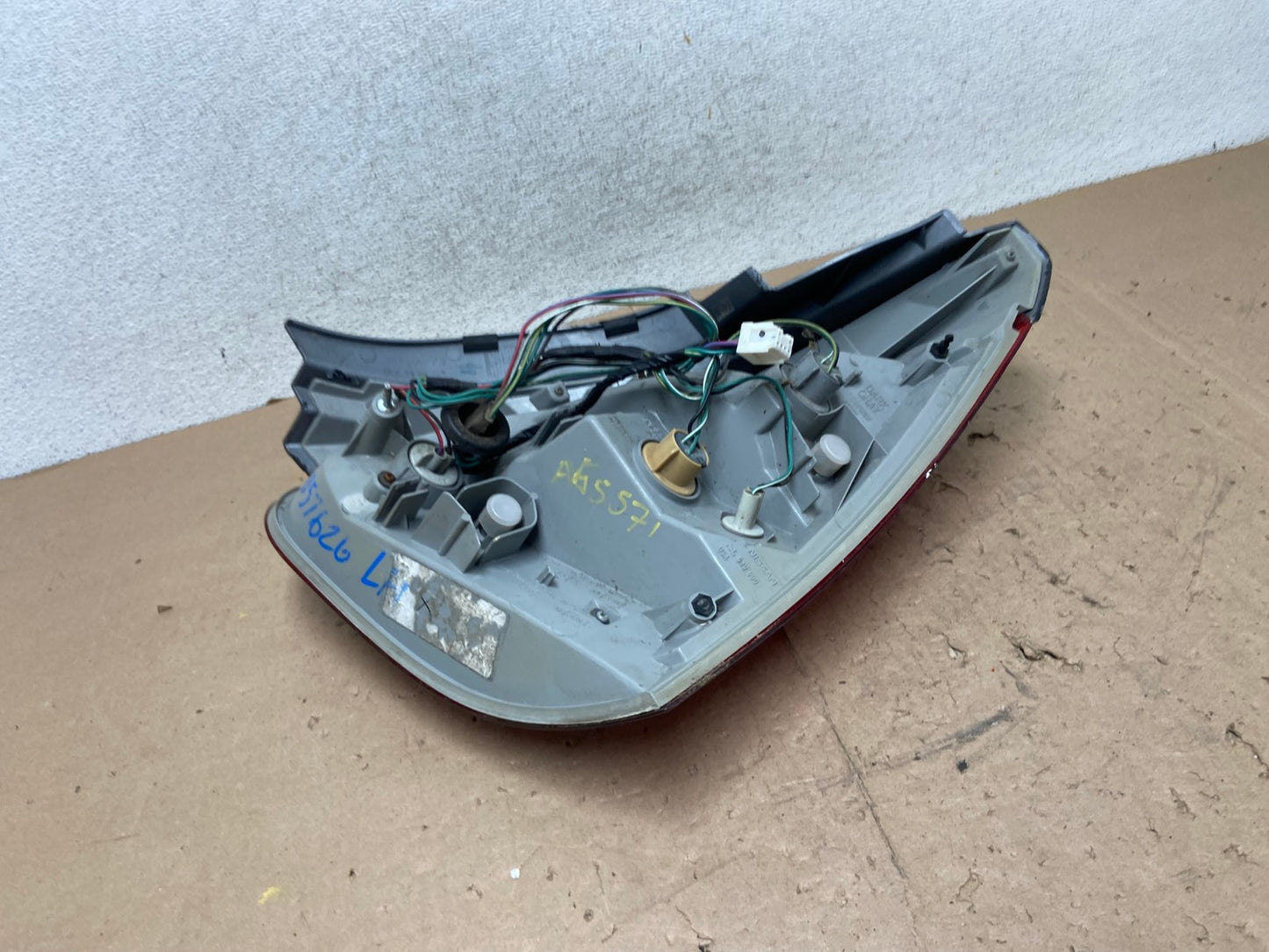 2004 2005 2006 2007 2008 Nissan Maxima Left Driver Lh Tail Light AG5571 LK5