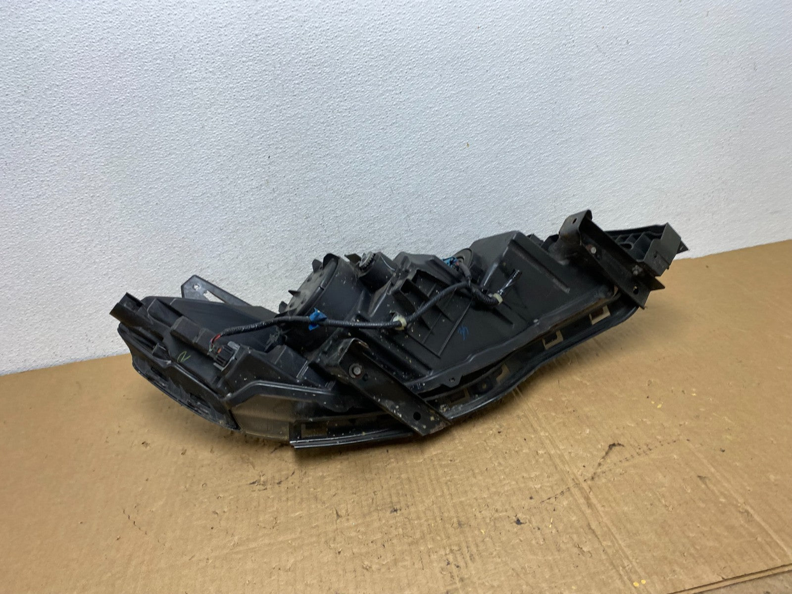 2016 to 2022 Honda Pilot Left Driver LH Halogen Headlight ac8163 DG7
