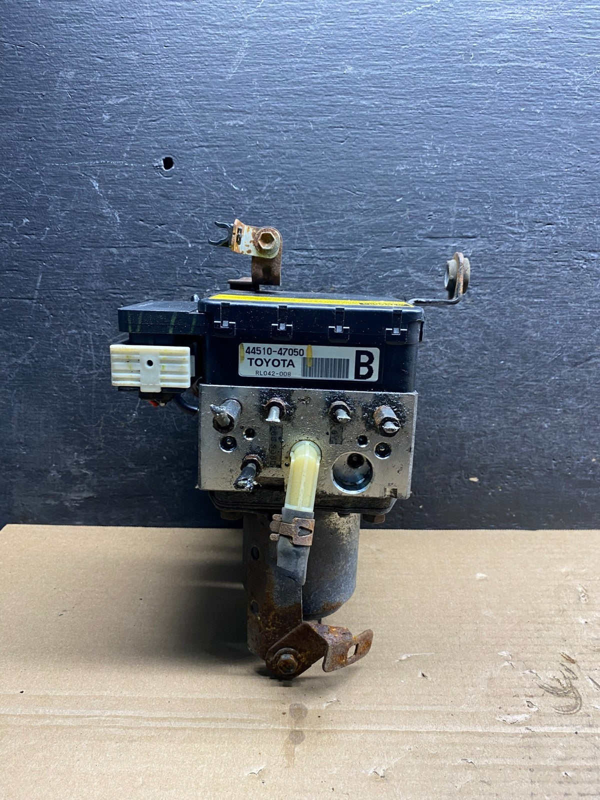 2004 - 2009 Toyota Prius ABS Brake Pump Anti Lock Module AI7481 DG1