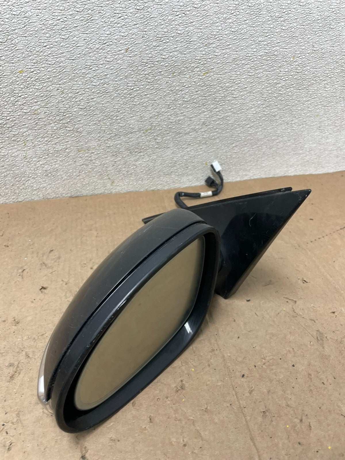 2007 to 2009 Mercedes-Benz S-Class Left Driver LH Side View Mirror W8924 DW5