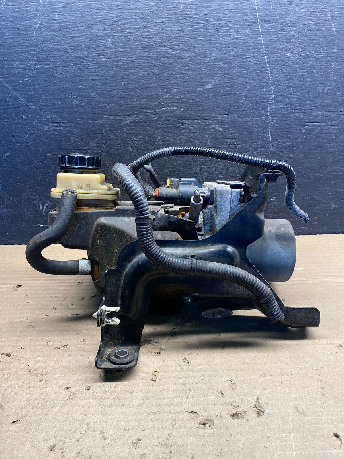 2013 - 2016 Nissan Pathfinder 3.5 Electric Hydraulic Power Steering Pump AD95934