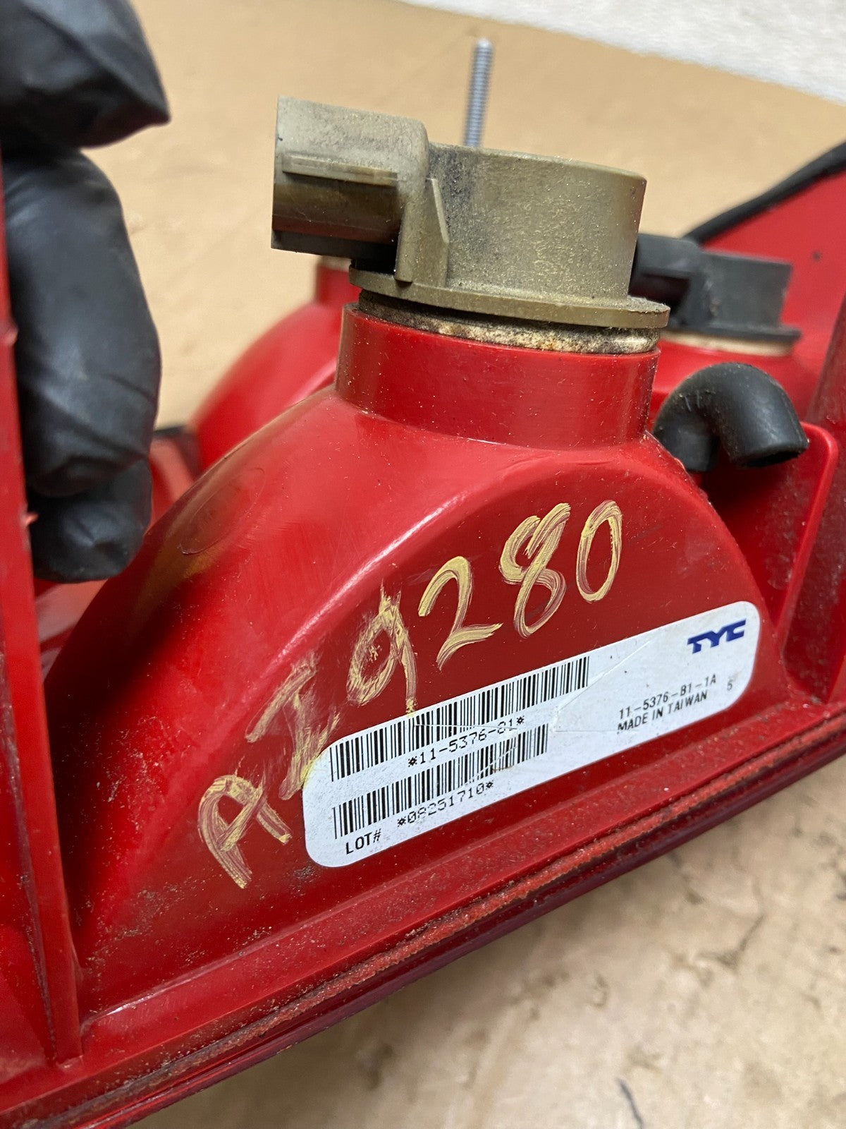 2000 to 2004 Ford Focus Left Driver Side Tail Light DEPO AI9280 LK7
