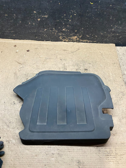 2008 to 2012 Chevrolet Malibu Engine Cover Plastic Motor Shield V9436 DG1