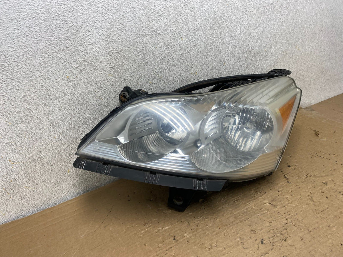 2009 to 2012 Chevrolet Traverse Left Driver Side Halogen Headlight AH9272 DW1