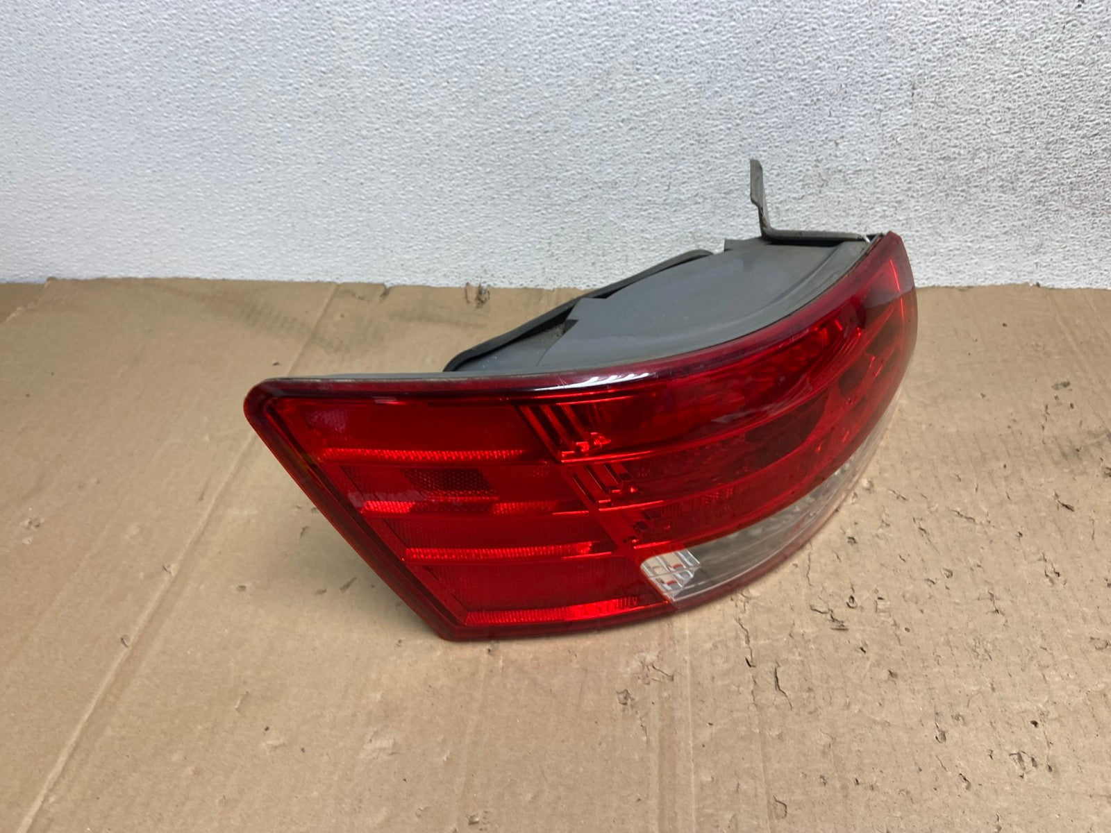 2006 2007 2008 Hyundai Sonata Left Driver Lh Side Tail Light AE9270 LK2