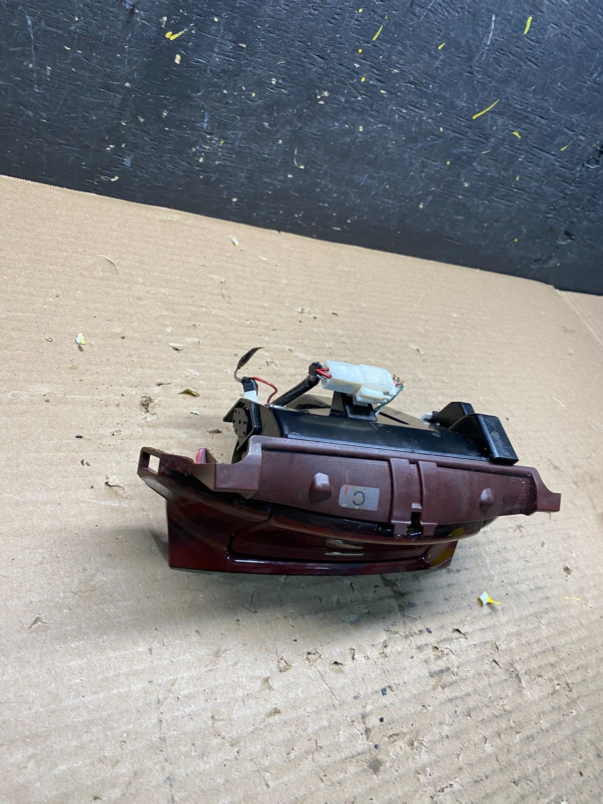 2007 2008 2009 Lexus LS460 Center Console Ash Tray Storage S2991 DG2