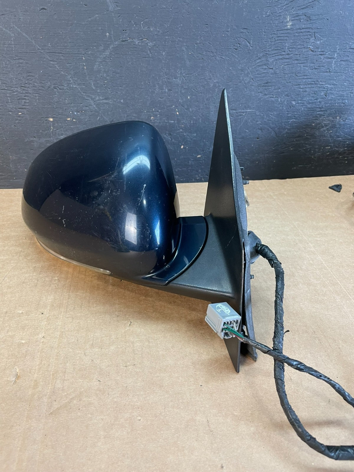 2008-2012 Buick Enclave Right Passenger Side View Door Heated Mirror AE8300 DG1