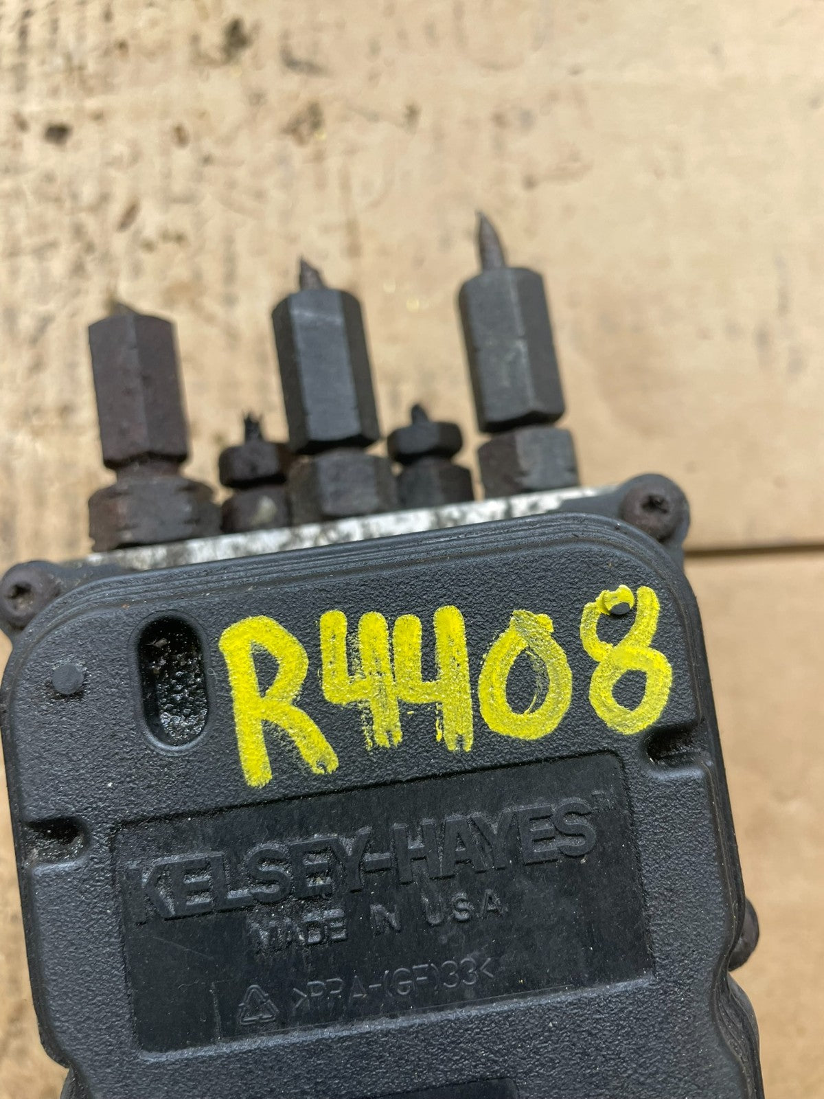 2003 2007 Ford E250 E350 Anti-Lock ABS Antilock Brake Pump r4408 DG7