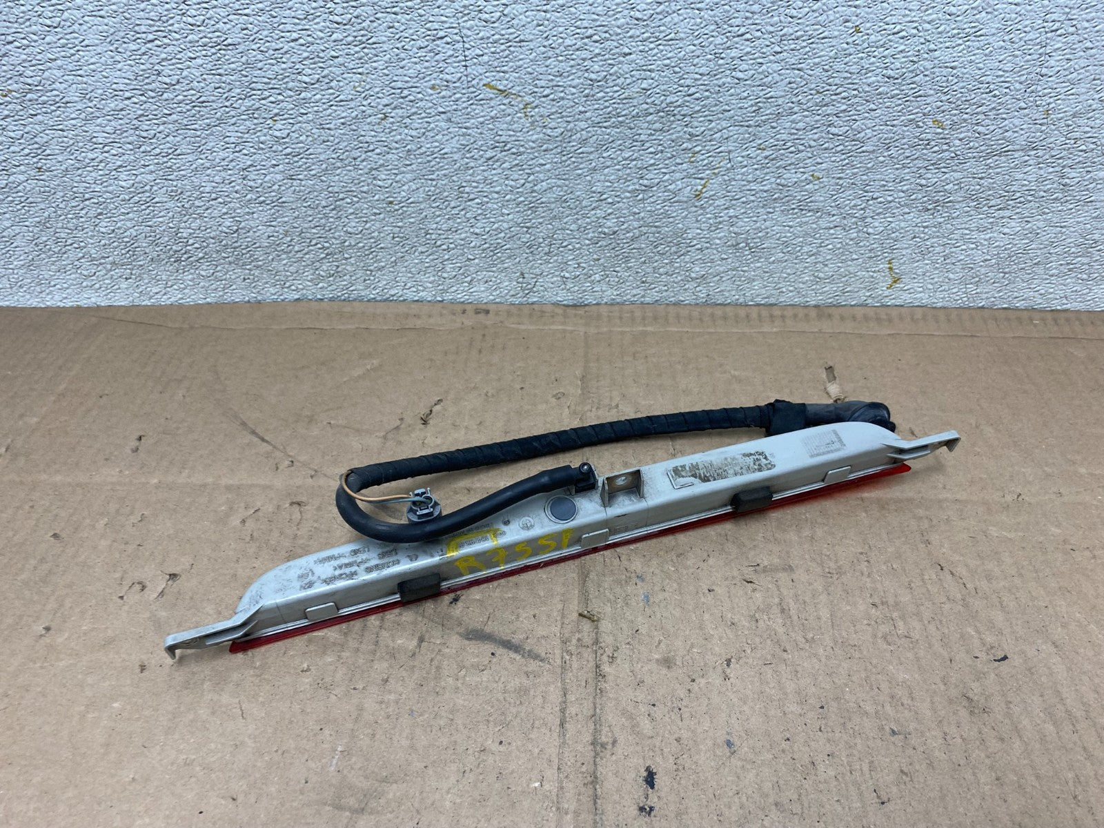 2007 to 2010 Bmw X5 E70 Third 3rd Brake High Mount Upper Tail Light Oem R75513