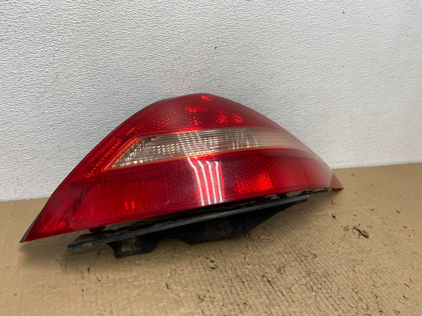 2003 2004 2005 Honda Accord Coupe Right Passenger Rh Tail Light AC4168 DW2