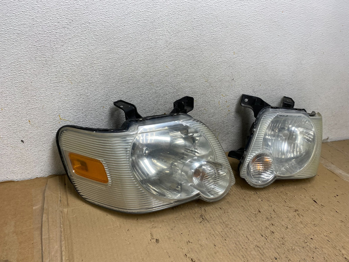 2006 2007 2008 2009 2010 Ford Explorer Left+Right Set Headlights AH2946 DW1