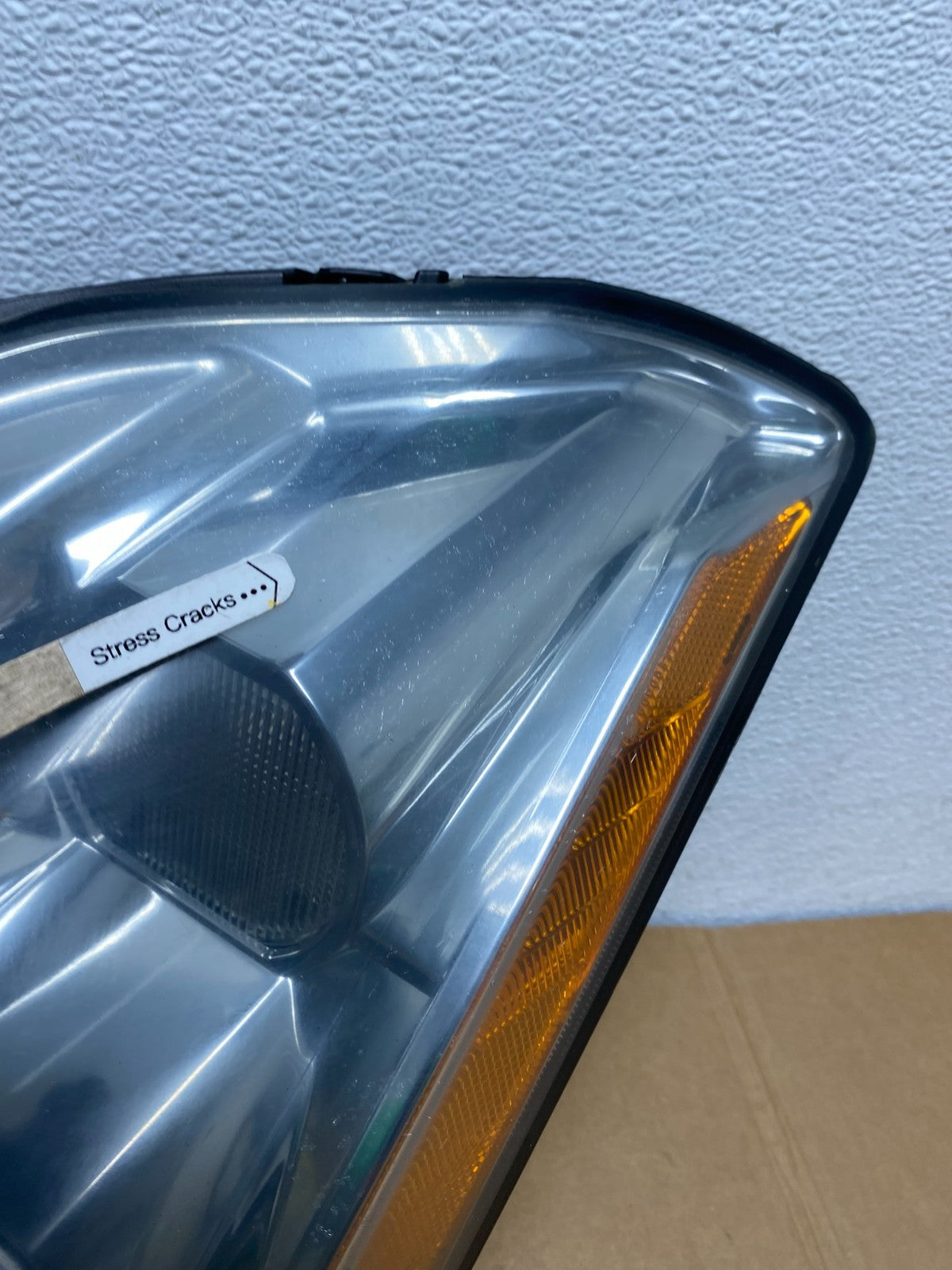 2004 to 2006 Nissan Maxima Left Driver Side Headlight Halogen AC7558 DW4