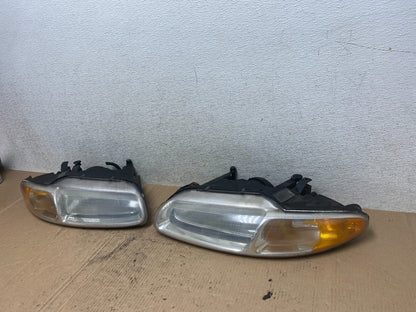 1996-2000 Chrysler Sebring Left+Right Side Halogen Headlights OEM Q16871