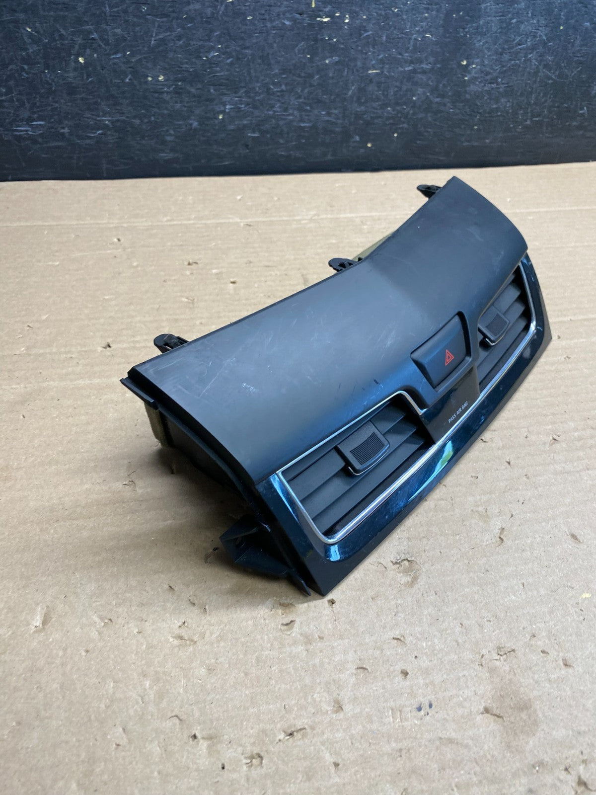 2013-2015 Nissan Altima Center Dash Vents Ac Air Vent Trim Panel Bezel AG5232 DG3