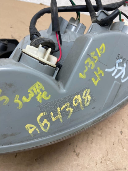 2005 to 2006 Hyundai Santa Fe Left Driver Side Tail Light AG43987