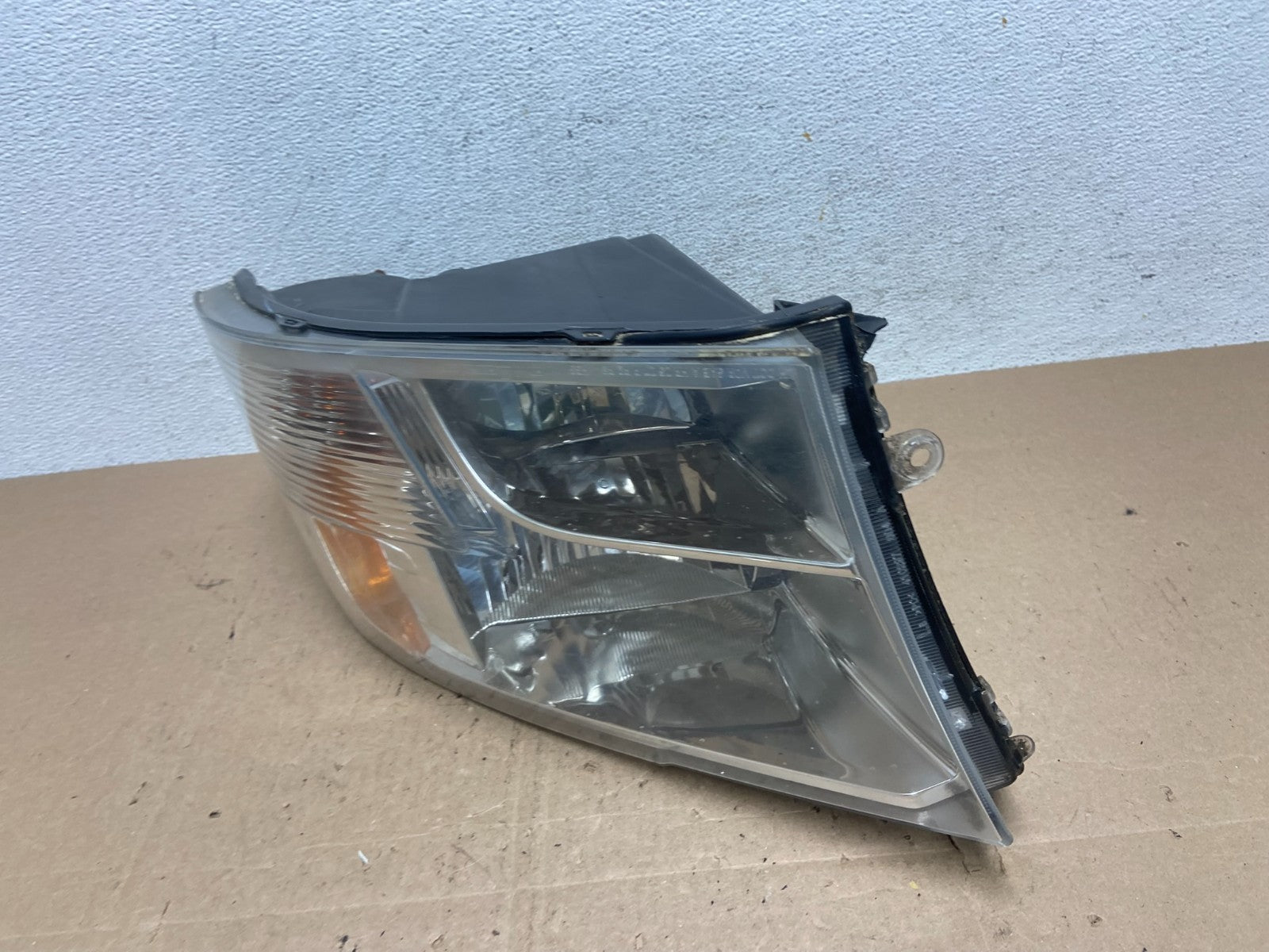 2009 to 2018 Ram 1500 Left Driver LH Side Halogen Headlight AE6025 DW1