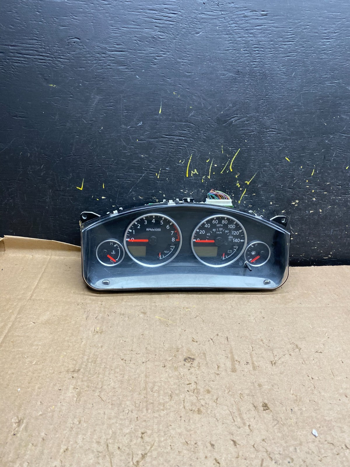 2005 Nissan Pathfinder Speedometer Cluster Gauge Z1793 DG0