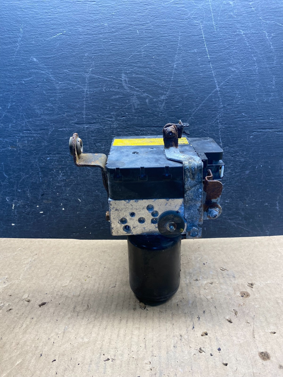 2004 - 2009 Toyota Prius ABS Brake Pump Anti Lock Module AG7227 DG3
