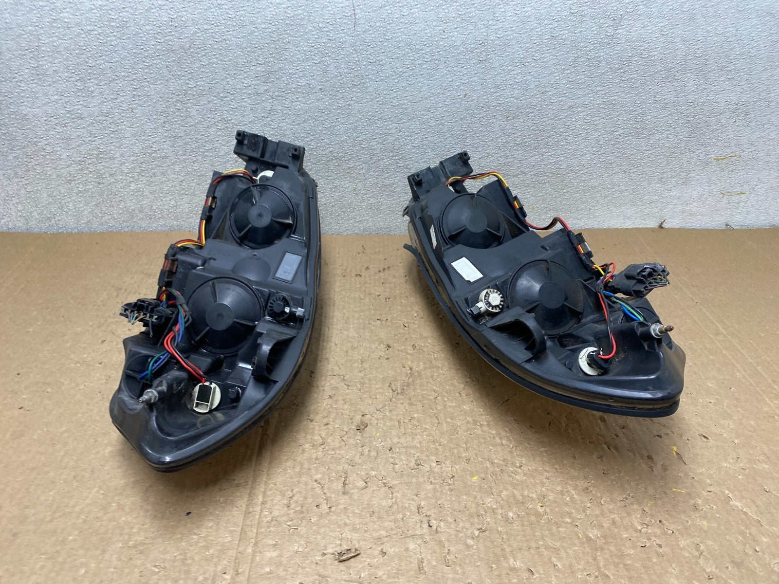2006 - 2013 Chevrolet Impala Left+Right Set Headlights Halogen V3661 DW10