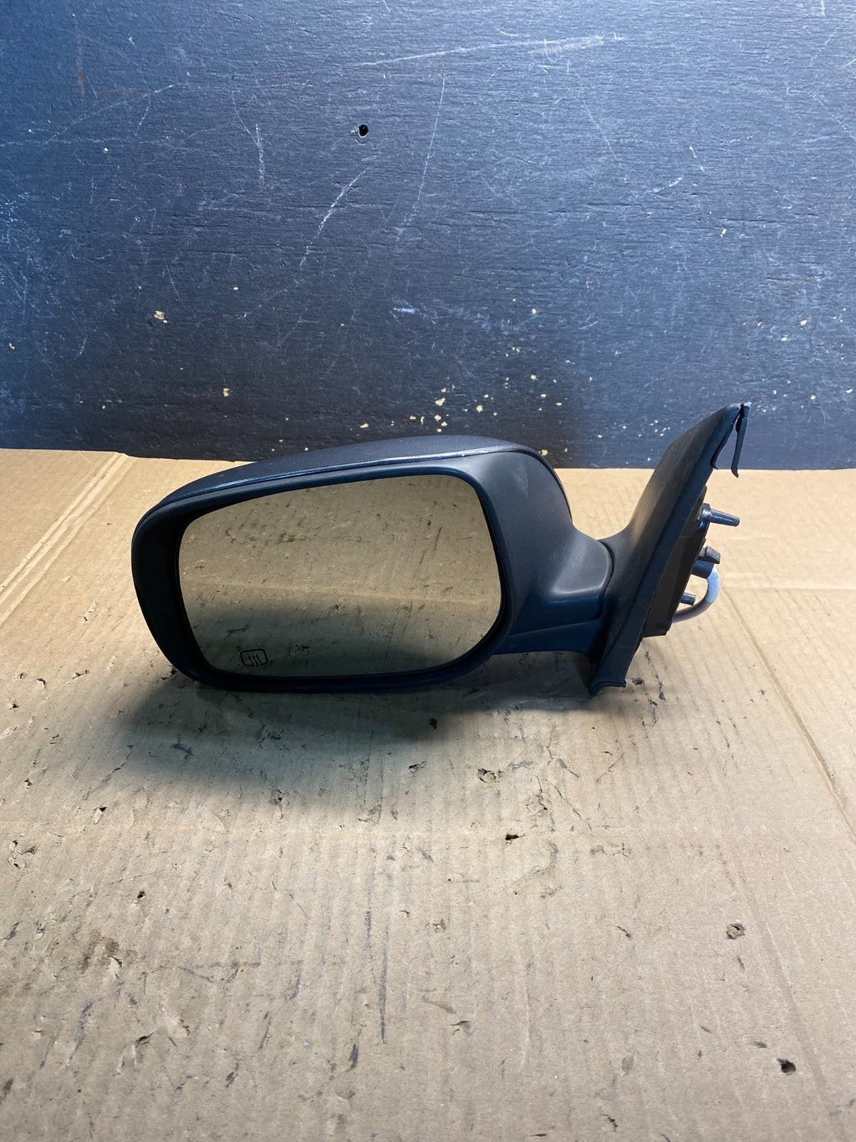 2009 to 2013 Toyota Corolla Left Driver Door View Heated Mirror OEM AB0710 MS9