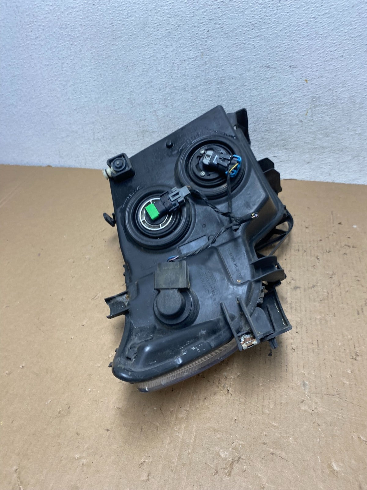 2007 2008 2009 2010 Ford Edge Headlight Left Driver Halogen AD8096 DW8