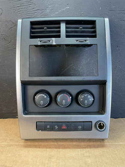 2008 to 2012 Jeep Liberty Dash Climate Temperature Control Radio Bezel AC5216 DG0