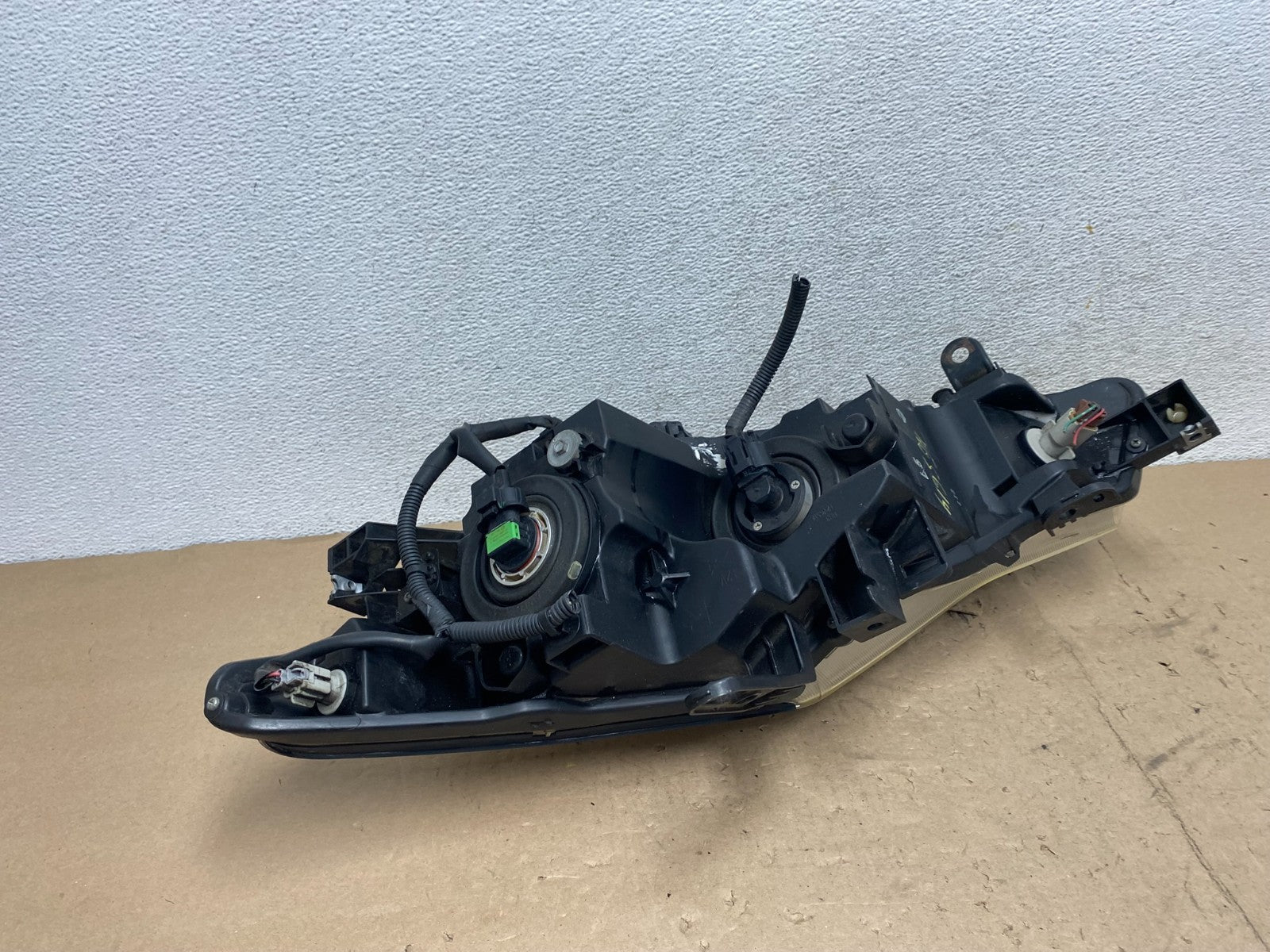 2011 to 2014 Nissan Murano Headlight Right Passenger Rh Halogen AG5614 DW5
