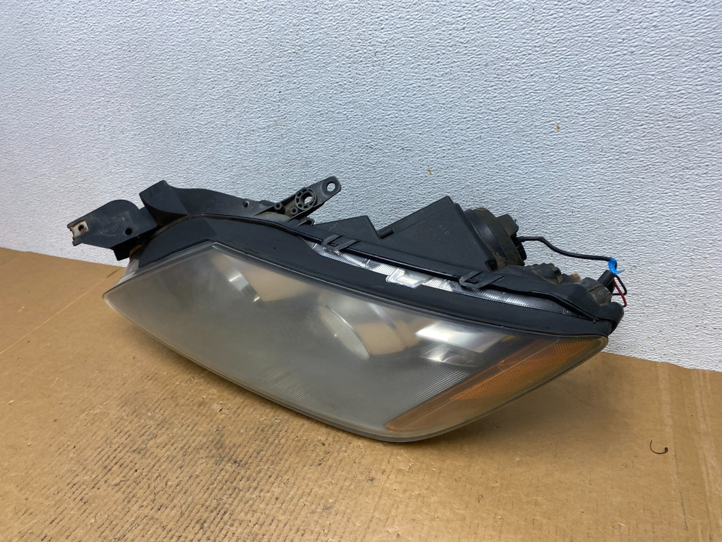 Halogen 2007 2008 2009 Mazda CX-7 Left Driver Headlight AE0306 DW1