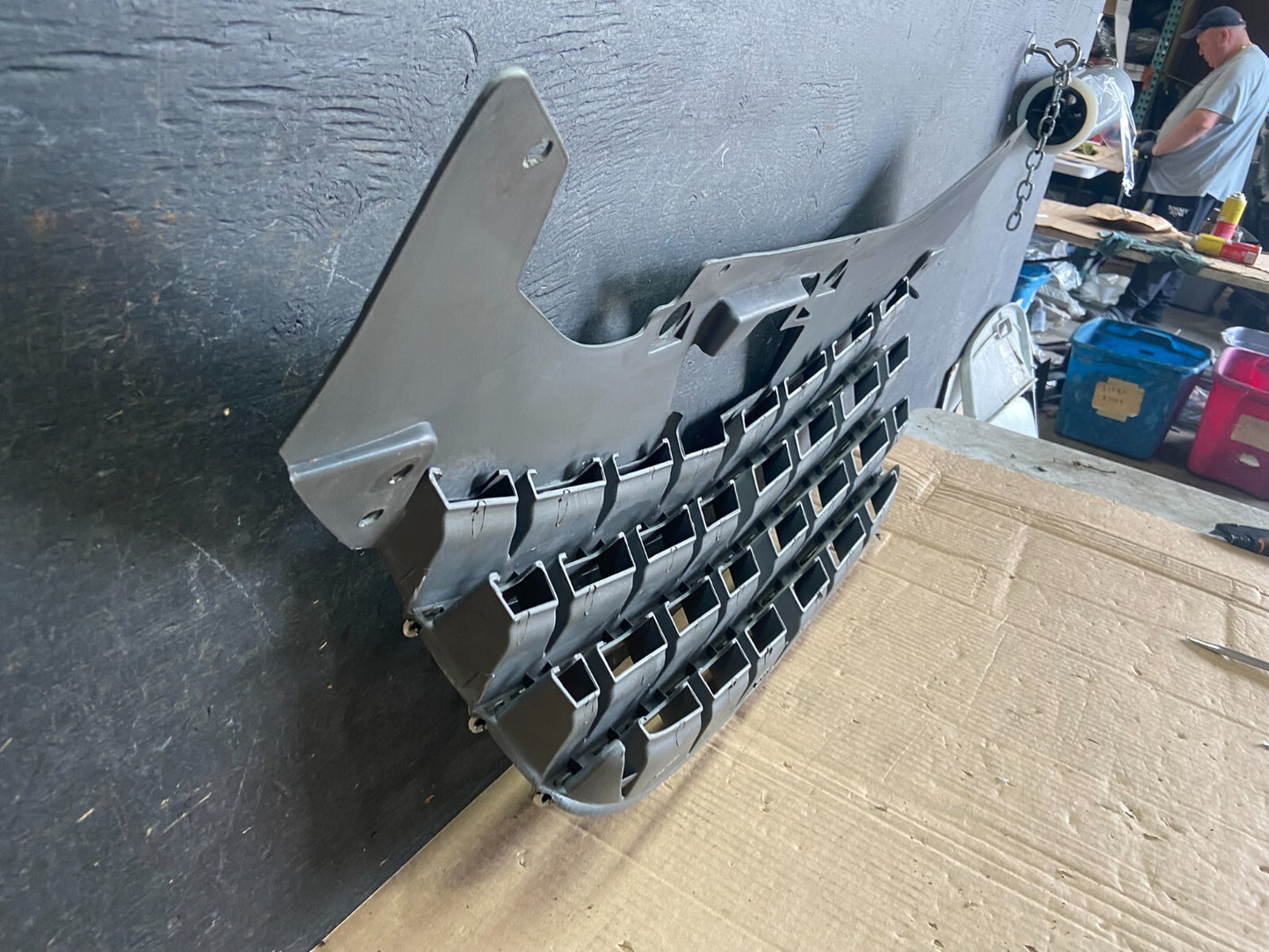 2007 to 2010 Chrysler Sebring Front Upper Grille Grill 0YW36TRMAB o1221 PS8