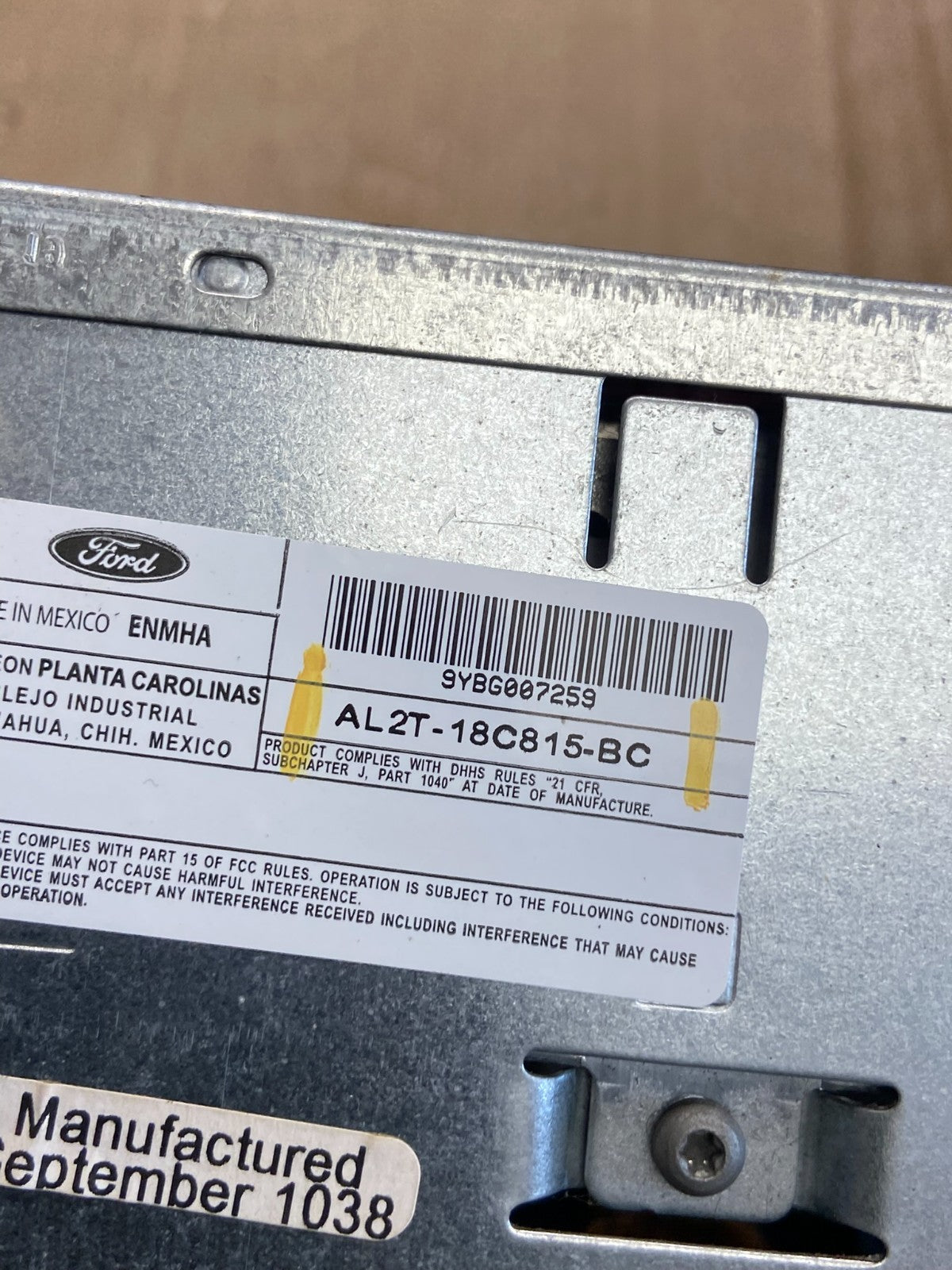 2009 - 2010 Ford Expedition Explorer Radio CD Player AM/FM AE1721 DG6