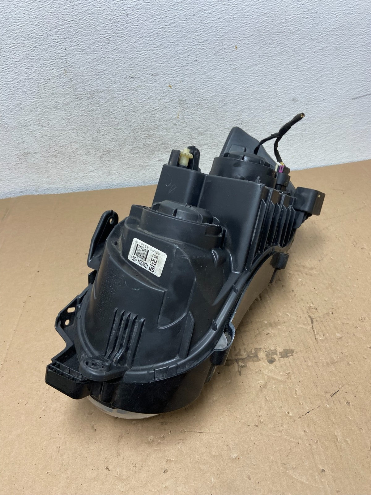 2012 to 2015 Chevrolet Sonic Right Passenger Headlight AD7754 DW6