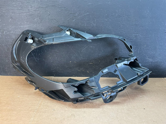 2011-2013 BMW E70 Front Right Passenger Headlight Housing AE85650