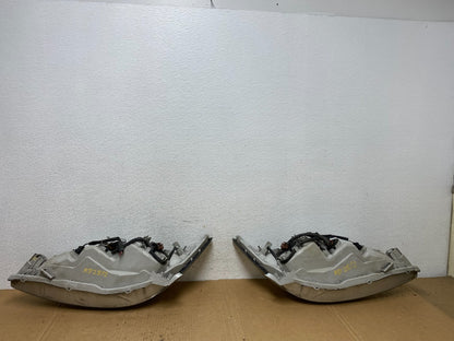 2005 to 2006 Toyota Camry Left+Right Side Set Halogen Headlights AD2812 DW10