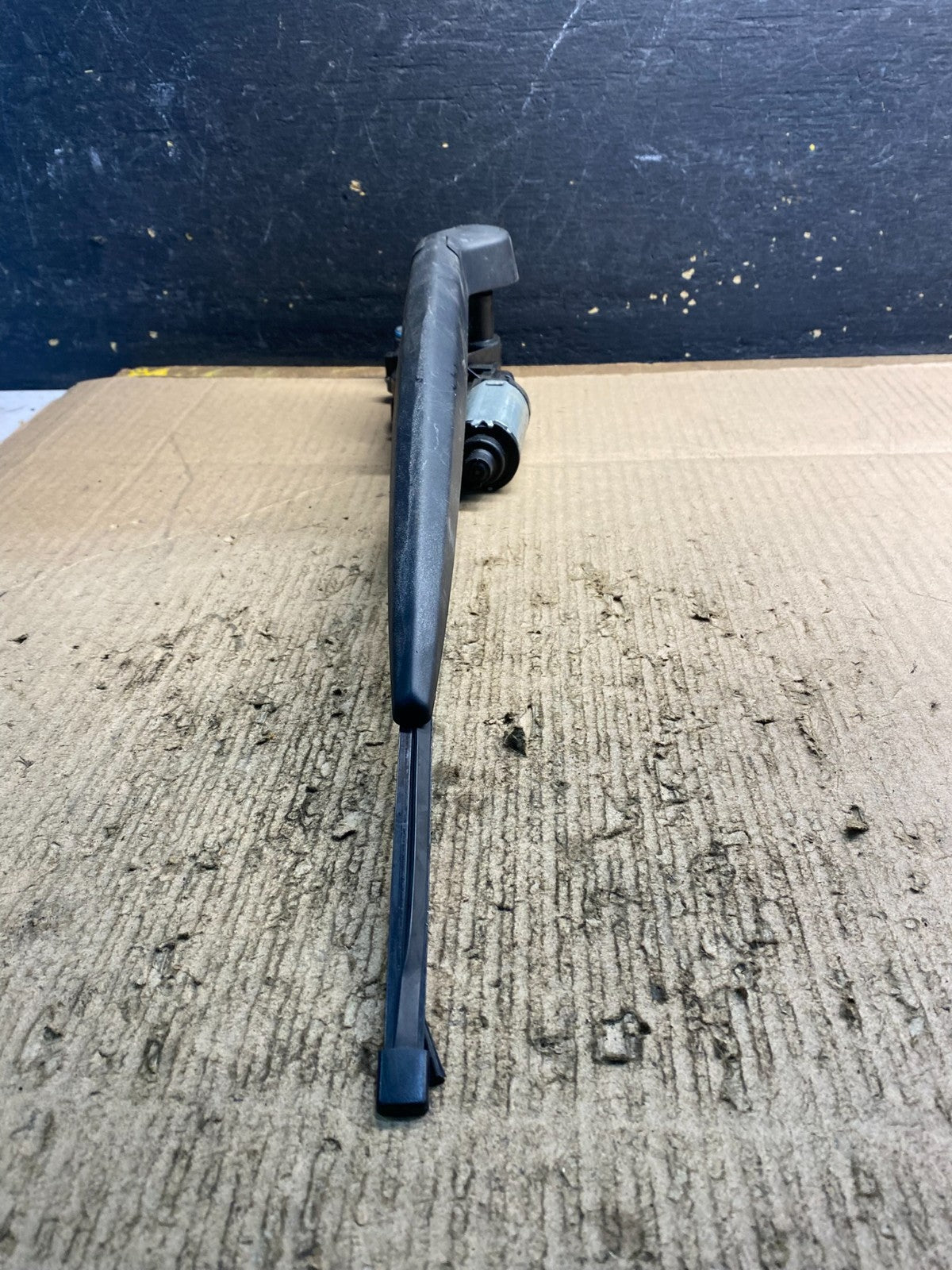 2008-2016 Volvo V70 XC60 XC70 Tailgate Back Door Rear Wiper Motor Wiper z2482 DG3
