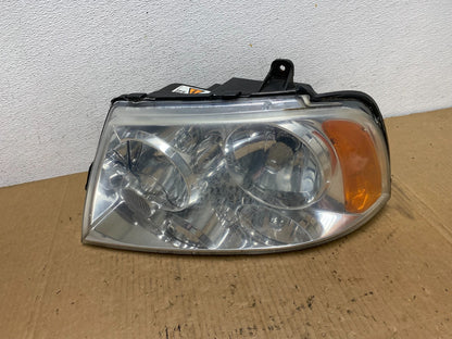 Xenon 2003-2006 Lincoln Navigator Left Driver Side Headlight AD1077 DW0