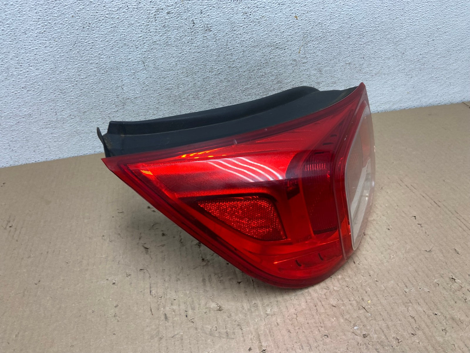 No Led 2013 - 2015 Chevrolet Malibu Left Driver LH Side Tail Light AE9771 LK2