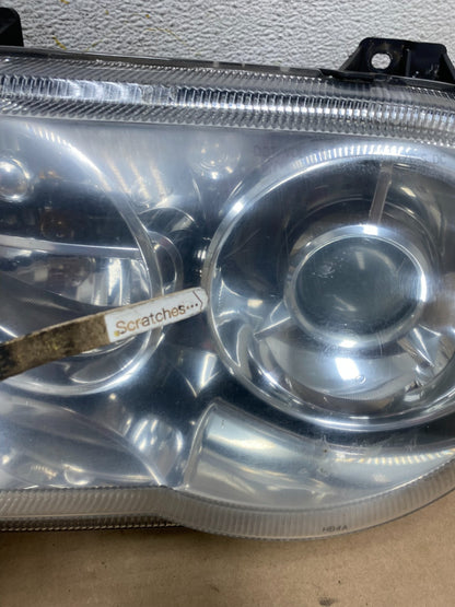 2005 to 2010 Chrysler 300C Left+Right Side Halogen Headlights AH9433 DW4