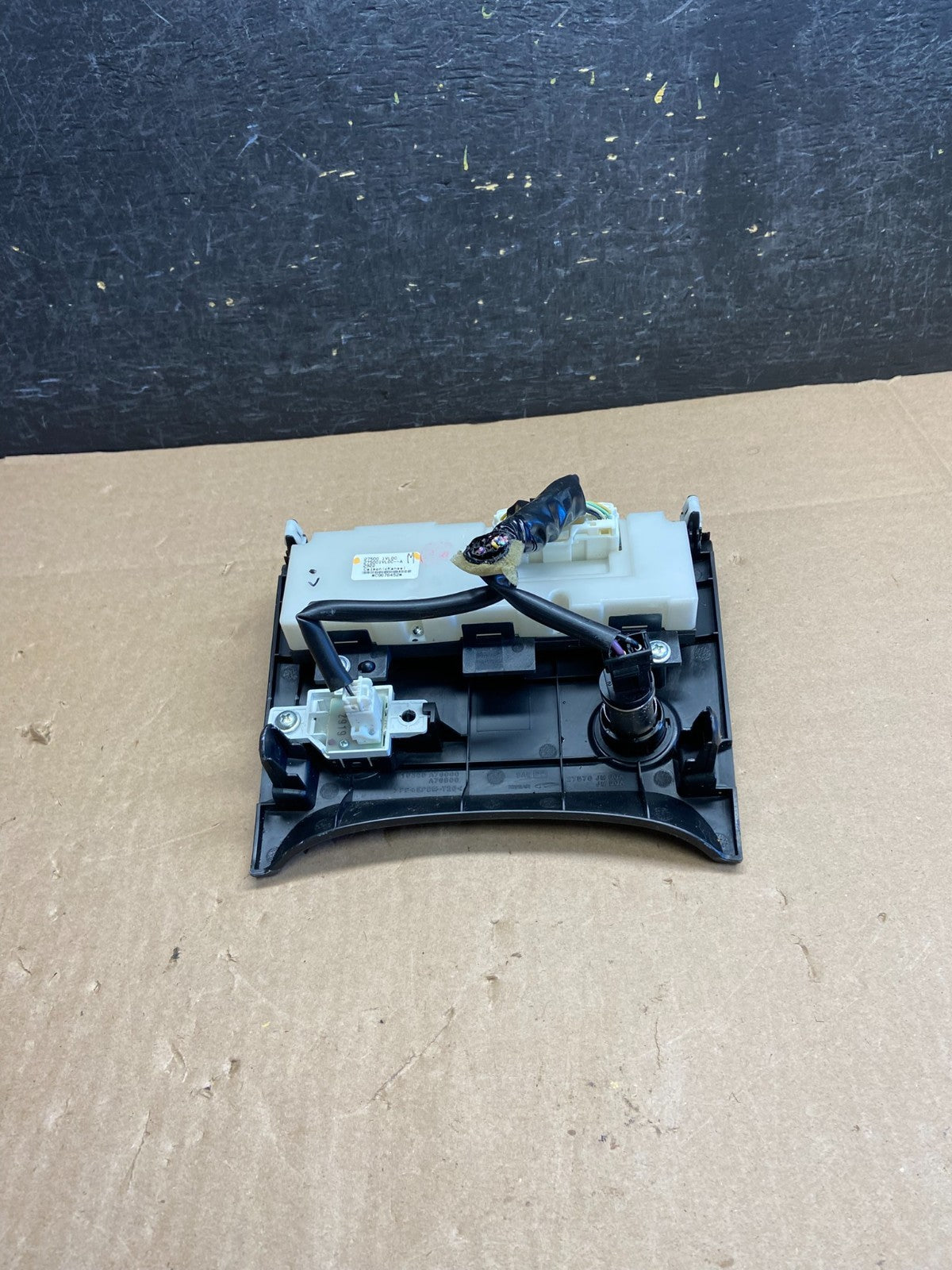 2011 to 2015 Nissan Rogue Heater Temperature AC Climate Control AI6311 DW3