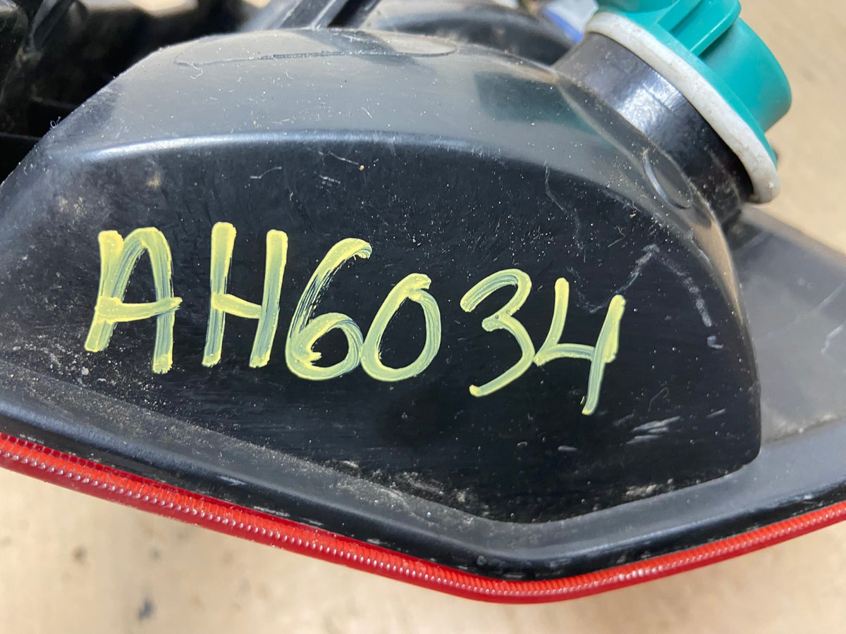 2008 to 2016 Jeep Patriot Left Lh Driver Side Tail Light AH6034 LK6