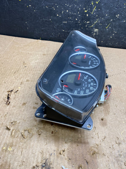 2006-2007 Nissan Pathfinder Xterra Cluster Speedometer Instrument OEM Z4548 DG2