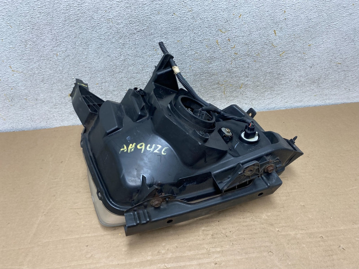 2003 to 2006 Honda Element Left Driver Lh Side Headlight AH9426 DW8