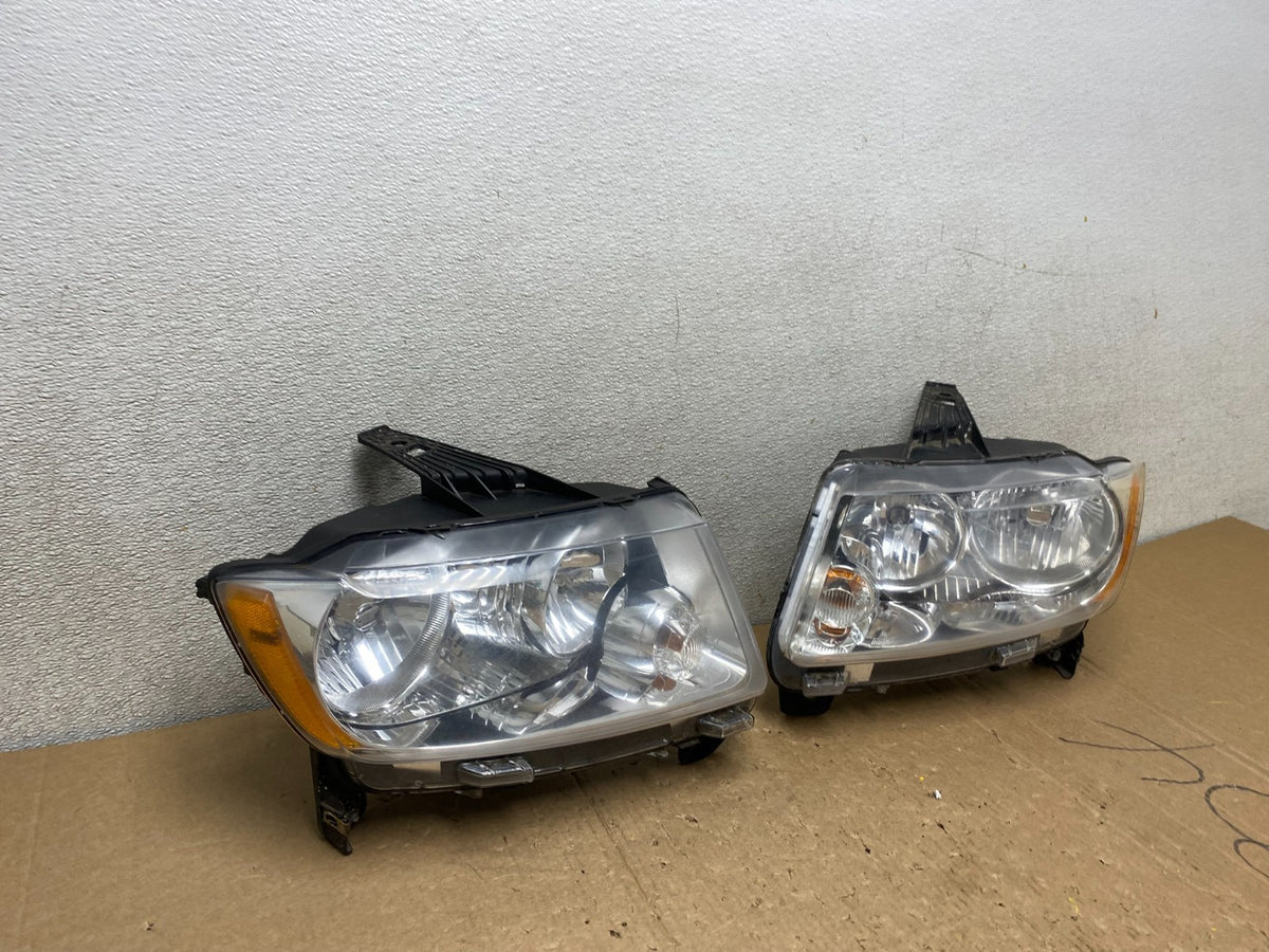 2011-2013 Jeep Grand Cherokee Left+Right Halogen Headlights U9961 DW2