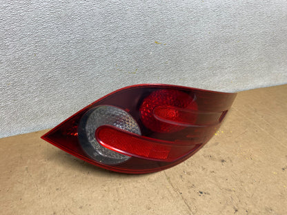 2006 to 2010 Mercedes W251 R-Class Right RH Smoked Tail Light X7072 PS2