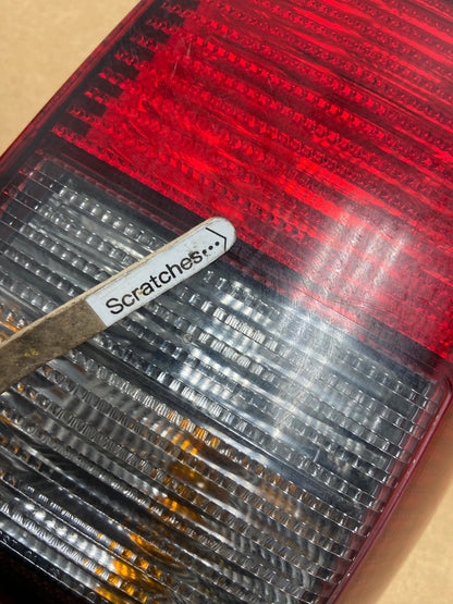 2006-2011 Mitsubishi Endeavor Right Passenger RH Side Tail Light AD4434 LK3
