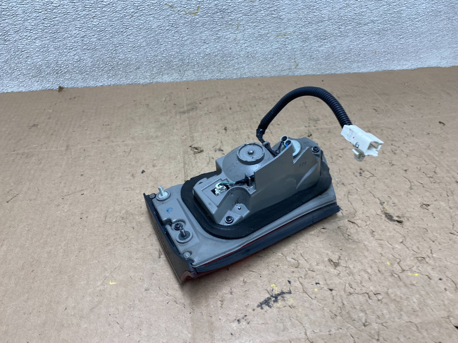 2009 - 2010 Lexus Is250 Is350 Left Driver LH Inner Tail Light Oem W1158 DG4